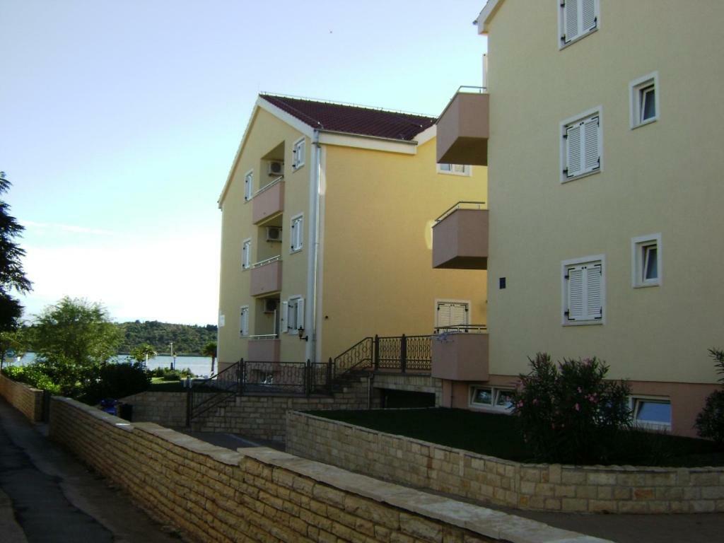Dalmacia Apartments Srima Exterior foto